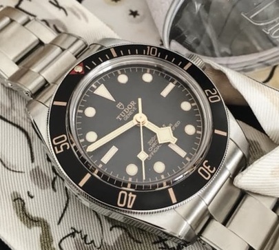 Tudor Black Bay 58