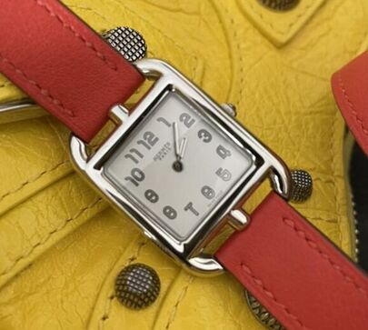 Herm&egrave;s Cape Cod