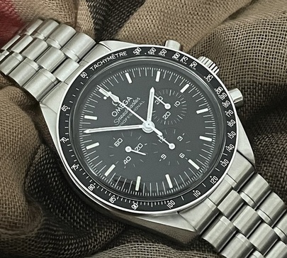 Omega Speedmaster Moonwatch