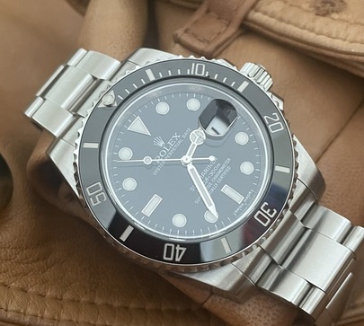 Rolex Submariner Date