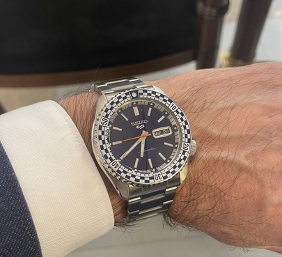 Seiko 5 Sports Rally