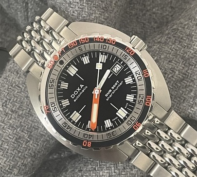 Doxa Sub 300T Sharkhunter