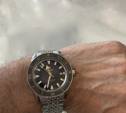 Rado Captain Cook